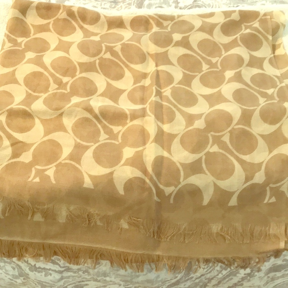 Coach C’s shawl/scarf